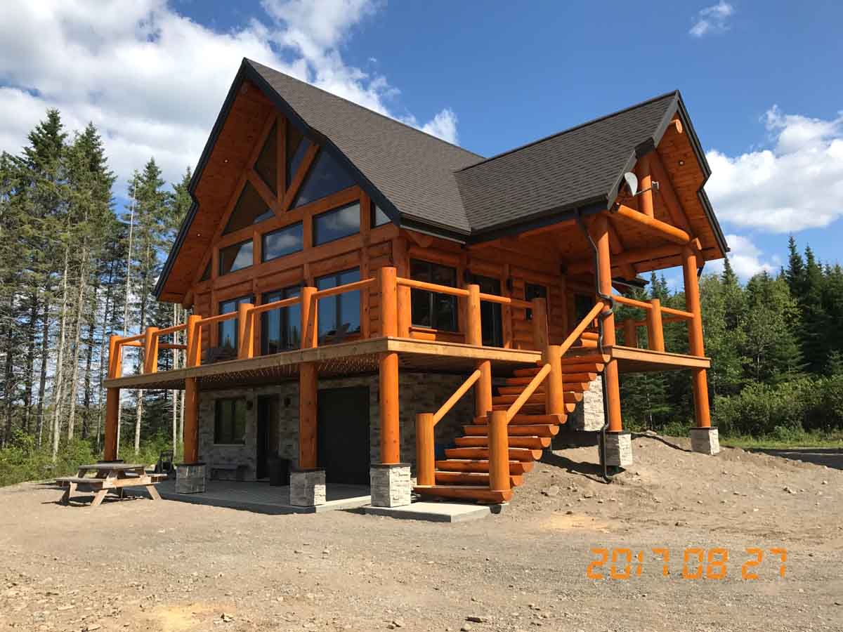 Log Cabin and Chalet Kits