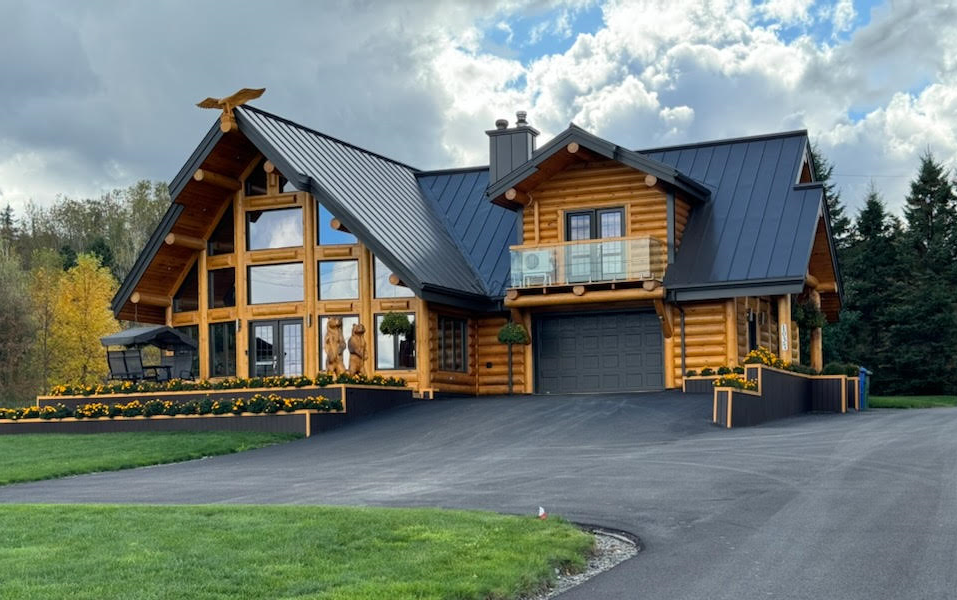 Log Cabin and Chalet Kits