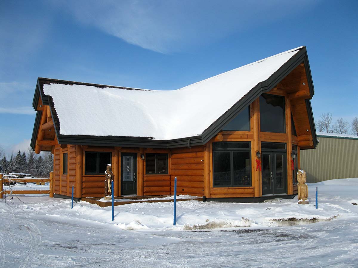 Log Cabin and Chalet Kits