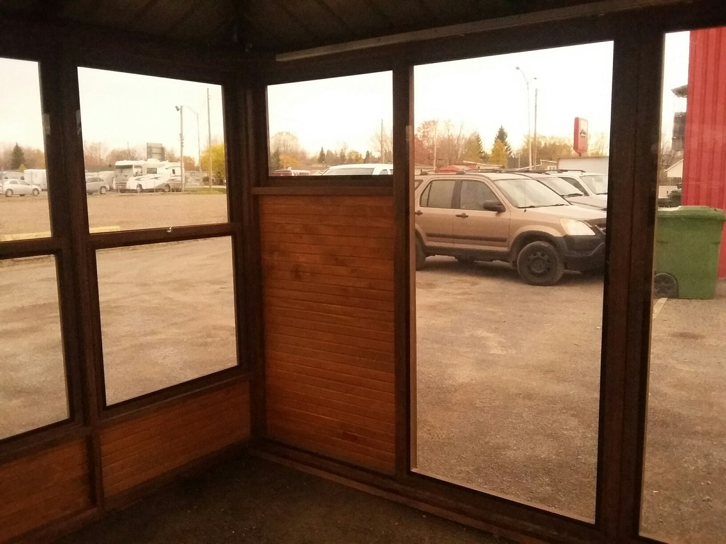 Hybrid Gazebo