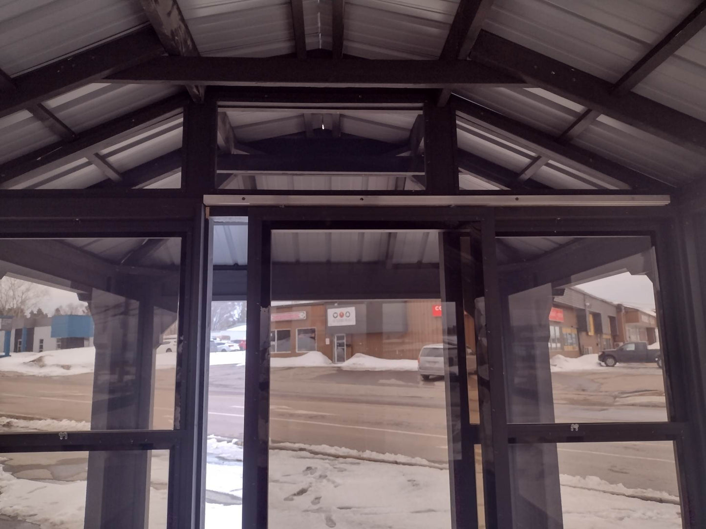 Hybrid Gazebo