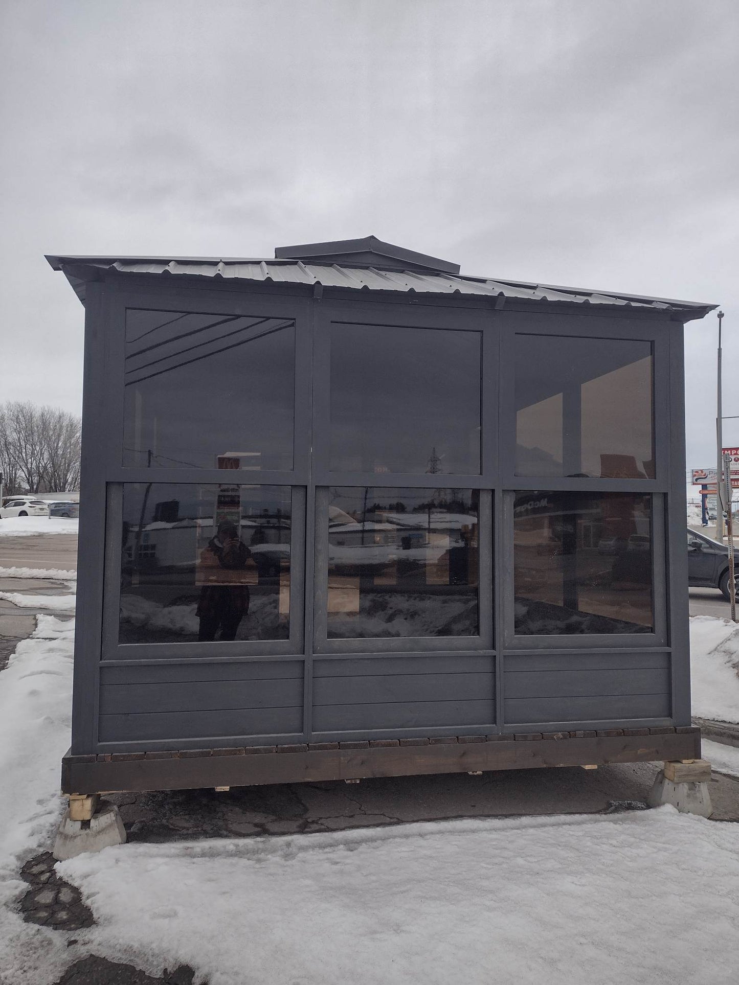 Hybrid Gazebo