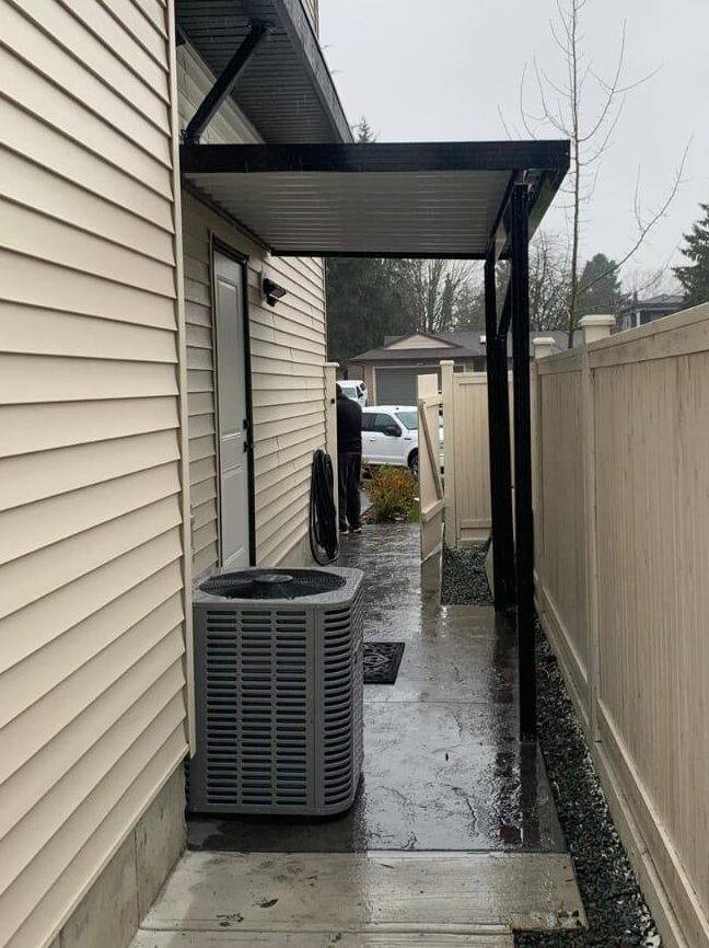 4′ x 12′ Aluminum and Polycarbonate Skylights Patio Cover