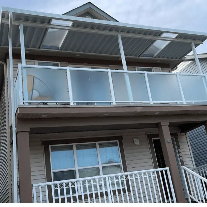 4′ x 18′ Aluminum and Polycarbonate Skylights Patio Cover