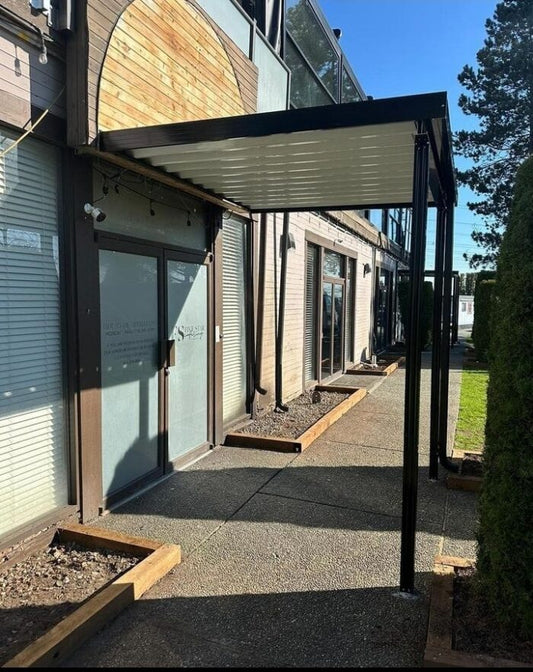 13′ x 10′ Aluminum and Polycarbonate Skylights Patio Cover