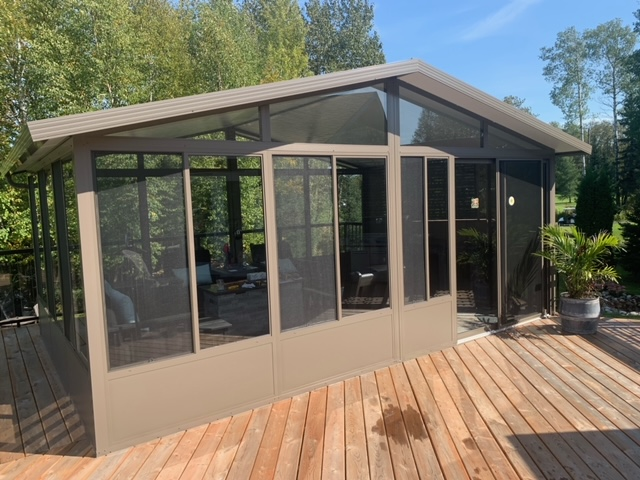 Free Standing Sunroom Kit 20' x 10'