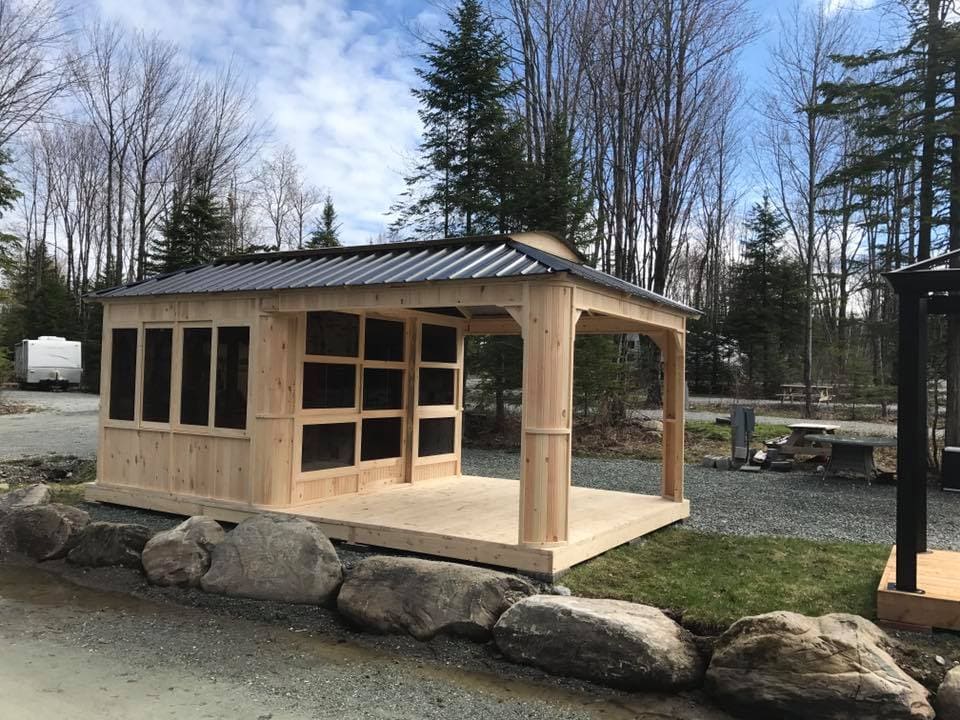 Hybrid Gazebo